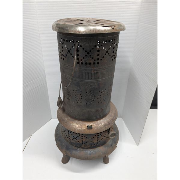 McClary’s No. 880 Heater – 24” Tall