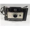 Image 1 : Vintage Polaroid 101 Automatic Land Camera