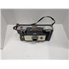 Image 2 : Vintage Polaroid 101 Automatic Land Camera
