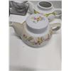 Image 5 : Vintage Corning Ware 6-Cup Stovetop Kettle, Vintage Teapots, Creamer, etc.