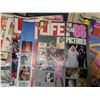 Image 2 : Vintage Paper Lot – Books, Magazines, Newspapers, etc.
