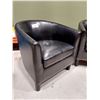 Image 1 : LOT DE 2 FAUTEUILS CLUB SIMILICUIR NOIR