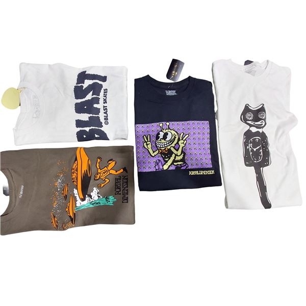LOT DE 4 T-SHIRTS BLAST SKATES ET PORTAL DIMENSION ASSORTIS GRANDEUR: XL, (NEUFS)