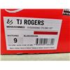 Image 3 : PAIRE DE SOULIERS 9 ES TJ ROGERS BLANC ET ROUGE, (NEUVE)
