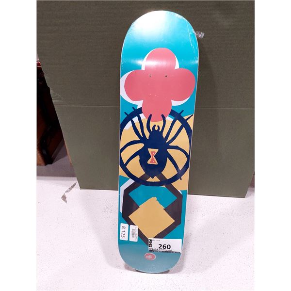 PLANCHE DE SKATE 8.125 ULC FEDERATION EIGHT LEGS, (NEUVE)