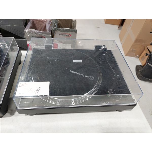 TOURNE-DISQUE DIRECT DRIVE AUDIO-TECHNICA AT-LP120XUSB