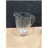 Image 2 : LOT DE 6 PICHETS EN PLASTIQUE NEUFS