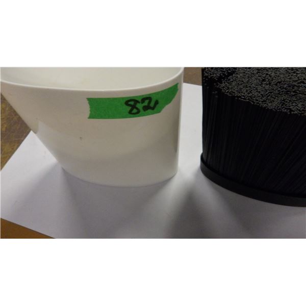 UNCLAIMED STORAGE:  HEAVY DUTY BRUSH