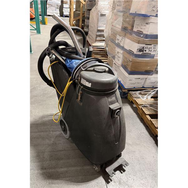 Clarke Summit Pro Wet/Dry Vacuum
