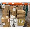 Image 2 : Roll Towels, Sponges, Food Trays, Straws, Natural Can Liners (Trash Bags) - Pallet