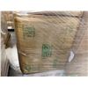 Image 9 : Durable View Binders, Nitrile Gloves, Eco-Products Containers - Pallet