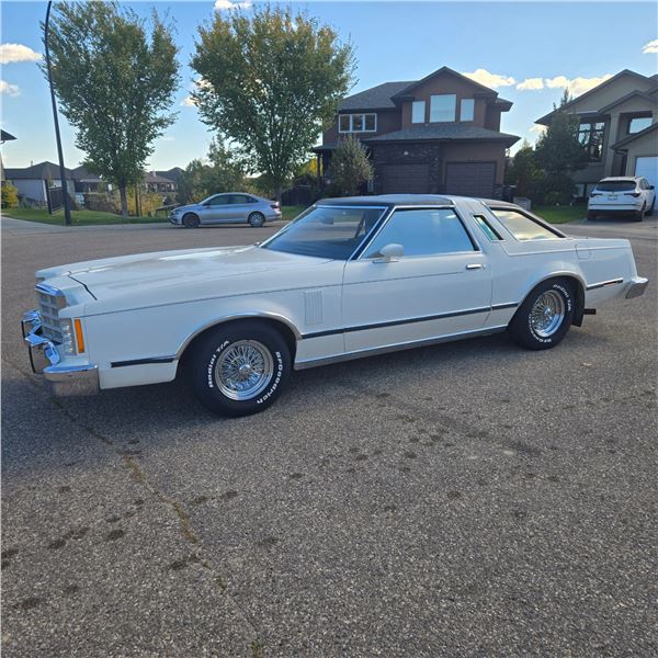 1979 Ford Thunderbird  2 Dr  Hard Top  ALL ORIGINAL  ONE OWNER  - Located offsite in Saskatoon