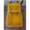Image 3 : *Libman Mop Bucket (14x21x19"), Pickup Only
