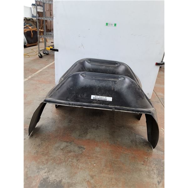 *(2) Plastic Inner Fender Well Liners (Approx. 40x24x16") - As Is, Pickup Only