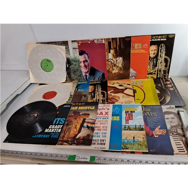 Record Lot- Danny Davis, Jim Reeves, Frankie Rodgers, Misc.