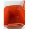 Image 2 : * Orange Strelite Tote 23.5"x18"x15.5", Pickup Only