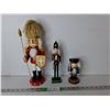 Image 1 : Nutcracker Figurines up to 14.5"