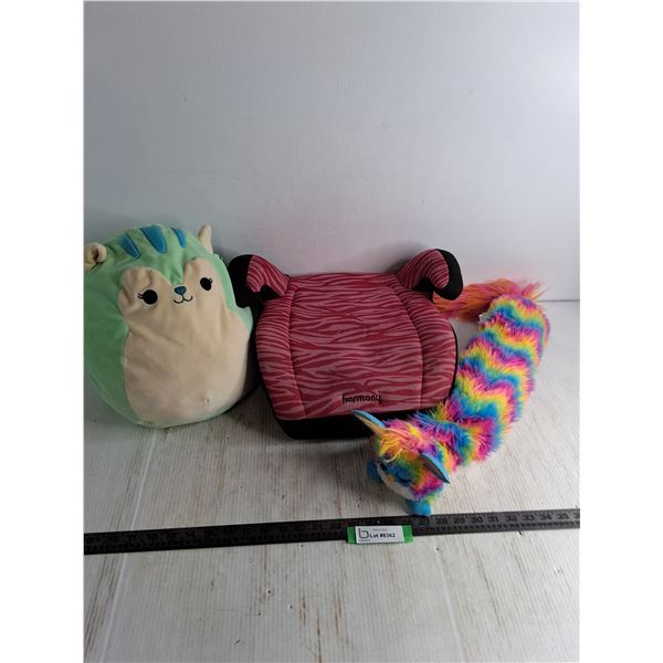 Squishmallow, Harmony Child Seat, Rainbow Gremlin