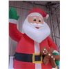 Image 2 : Self Inflating 7' Santa Claus - Tested