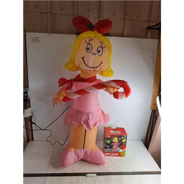 Self Inflating 4' "Lindy Lou Who" Grinch Character - Tested