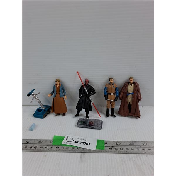 Star Wars Action Figures- Treadwell Droid, Aunt Beru, Darth Maul, General Crix Madine, Obi-Wan Kenob
