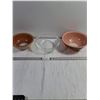 Image 1 : (3) Pyrex Bowls