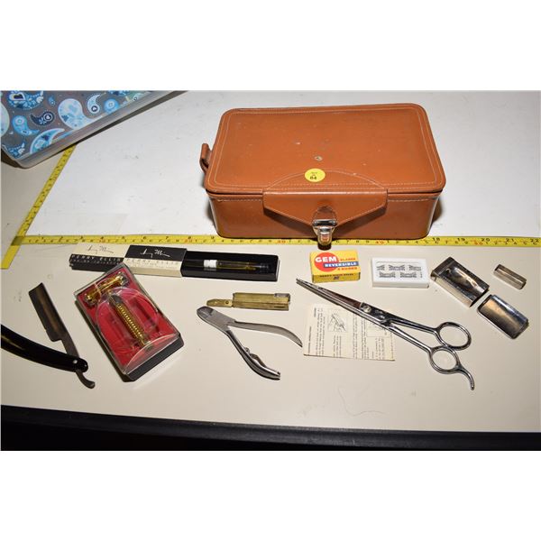 Vintage Men’s Vanity Items