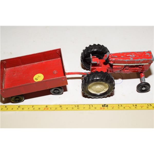 Diecast International Toy Tractor & Farm Wagon