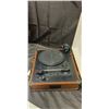 Image 4 : Crosley Vinyl Record Player 33-45-78 (Good Working Condition)