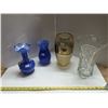Image 1 : (4) Glass Vases