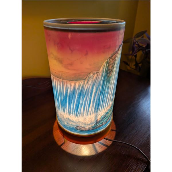 Vintage Niagara Falls Motion Lamp from late 1950s. Works. Uses bulb heat to spin the internal cylind