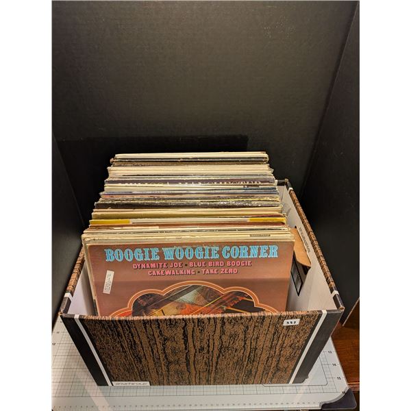 About 75+ records. Various artists and genres. Including Emmylou Harris, Toto, Pointer Sisters, Clas
