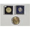 Image 4 : assorted tokens, 2000 USA quarter and repro liberty dollar