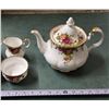 Image 1 : Royal Albert Old Country Roses Bone China Teapot w/ Cream & Sugar Set