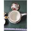 Image 4 : Royal Albert Old Country Roses Bone China Teapot w/ Cream & Sugar Set