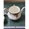 Image 5 : Royal Albert Old Country Roses Bone China Teapot w/ Cream & Sugar Set