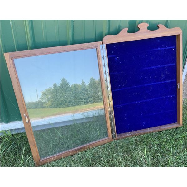 Display Case 28x21.5x3