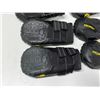 Image 4 : Electric Spray Pet Grooming Comb (New) and (4) HCPET black waterproof and anti-slip dog boots (paw p