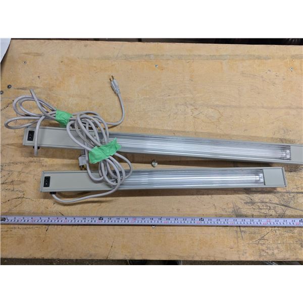 (2) Light Bars