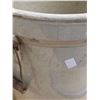 Image 4 : #5 Medalta Crock – Has Cracks