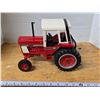 Image 3 : Diecast International Hydro 186 Toy Tractor