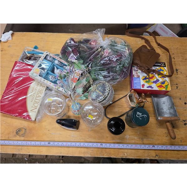 Lot of Misc. Items – Purse, Toy Tea Set, Children’s Puzzle, etc.