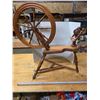 Image 1 : Vintage Wooden Spinning Wheel