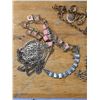 Image 2 : Fashion Jewelry Bracelet Lot