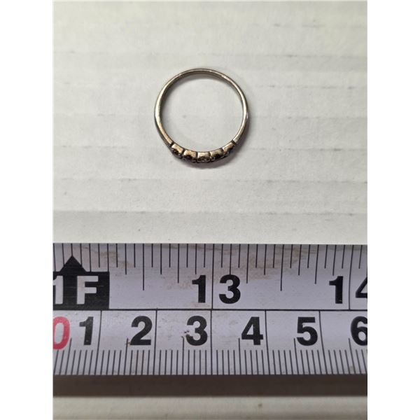 .925 Sterling Silver Ring w/ 5 Gemstones