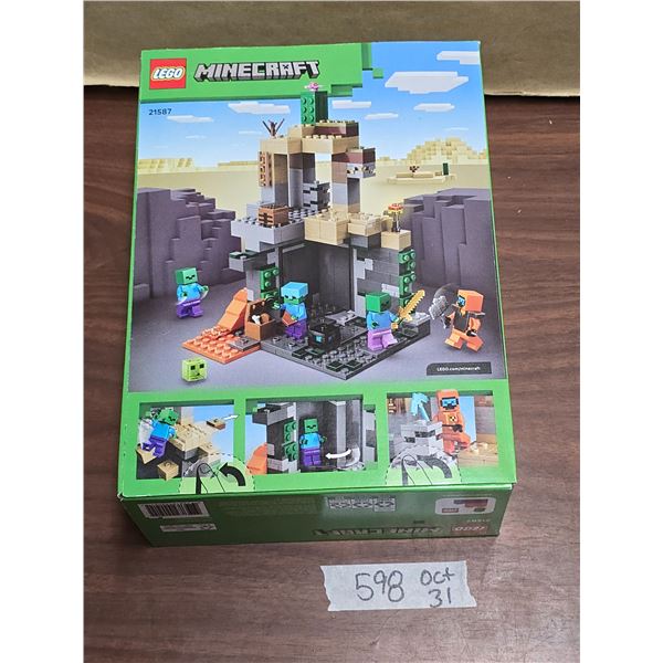 Lego Minecraft Set in Box.  Barely Started, has all pieces.