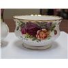 Image 2 : Royal Albert Old Country Roses Bone China Cream & Sugar Set