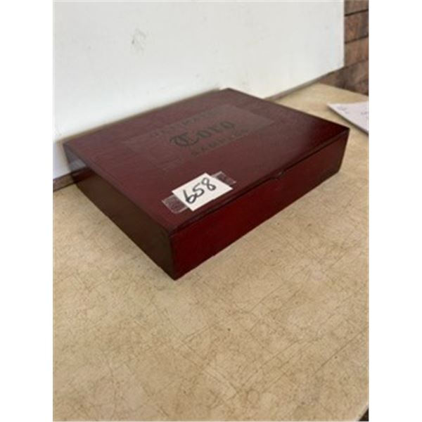 Wooden Cigar Box – 8 ½”x 6 ¾”x 2”