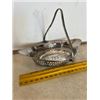 Image 1 : 7” Silver Plate Basket