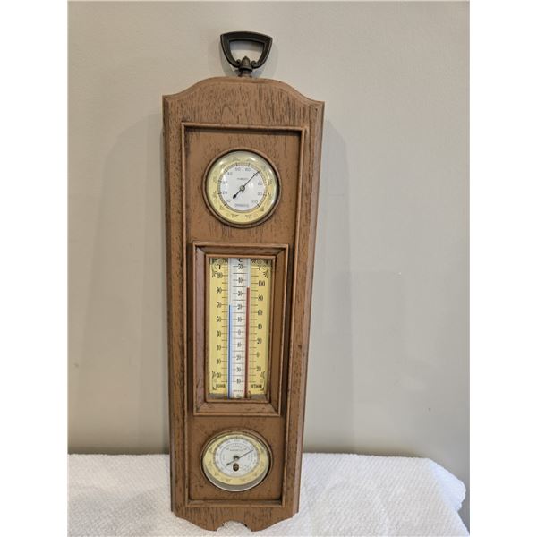 Vintage weather station, Springfield Instrument Company.  Simulated wood plastic construction. 21" t